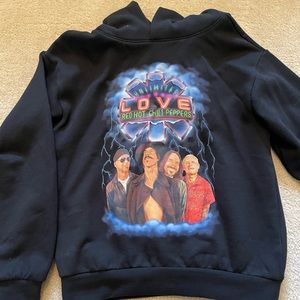 Red Hit Chili Peppers sweat shirt